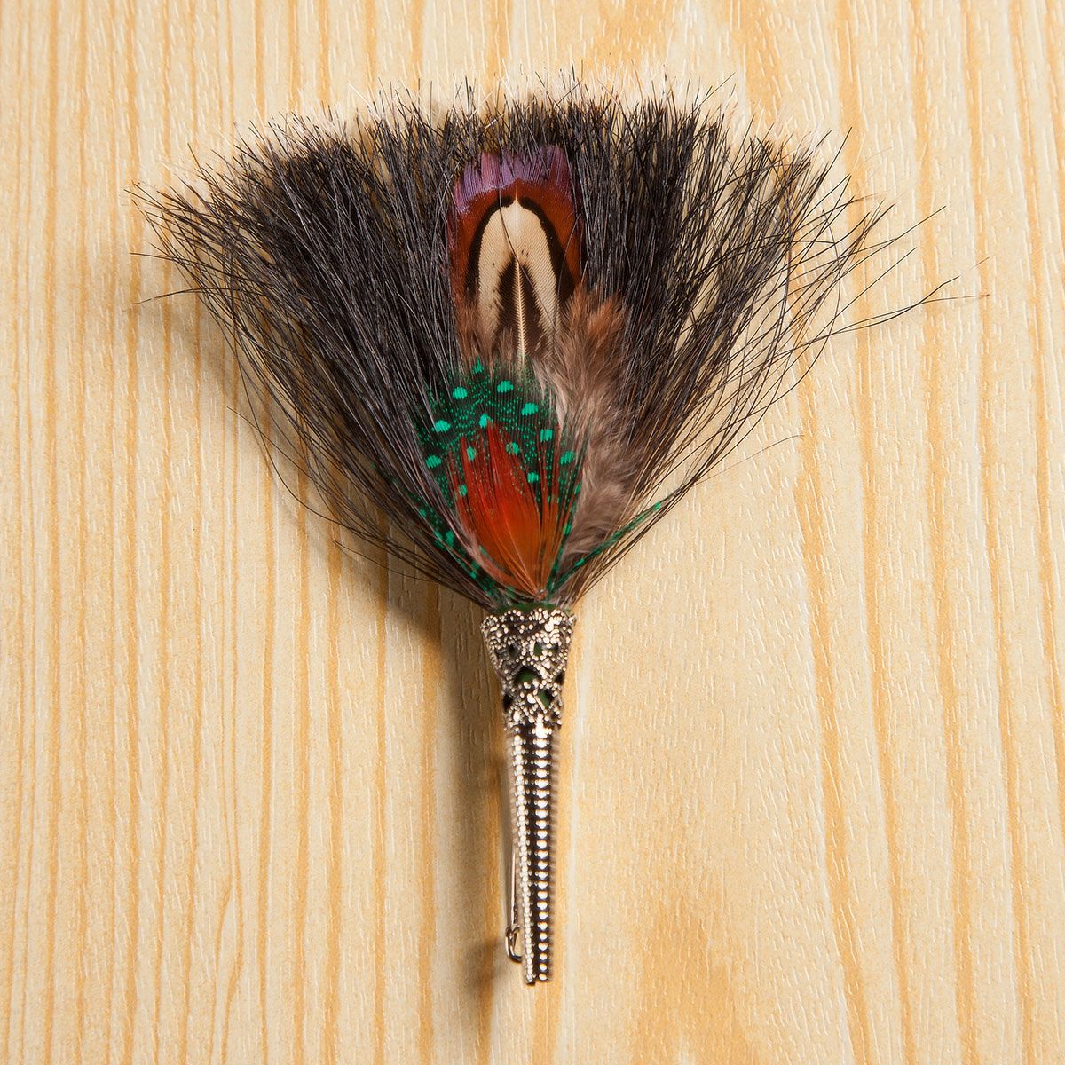 Hat feathers and feather combinations for ladies and gents Firma